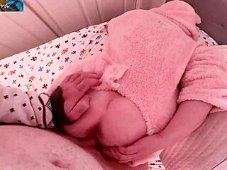 Stepbrother Fucks Stepsister Before Trick-Or-Treating