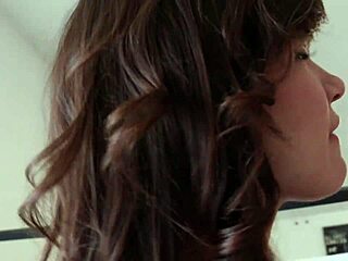 College Coeds Kiss and Lick Pussy in Steamy Threesome