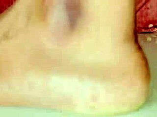 amateur couple's homemade tape shows deepthroat doggy and creampie finish 😍💦