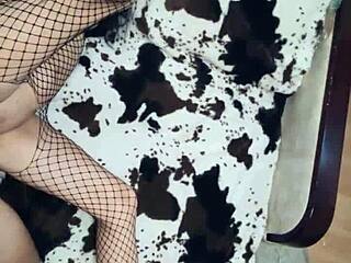 my muscular hubby films our tight anal closeup pounding