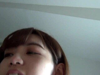 japanese mature woman has lunchtime affair with huge cock in 1-on-1 amateur sex