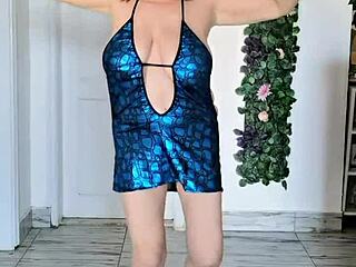 hot granny seduces with sloppy blowjob and titfuck