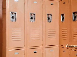 Coco Lovelock and pixie secret pom pom lovers