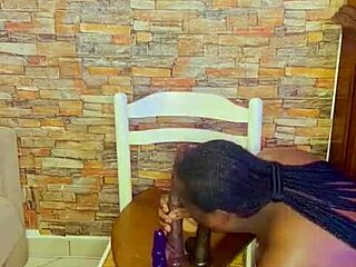 Homemade retro lesbians shave pussies for blue films scissoring action