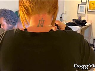 Teasing Huge BBW Butts Backstage Peek