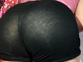 caught my neighbor in yoga leggings at the gym, fucked her hard while her man was away