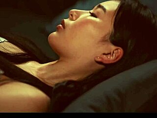 dare you let her in? vampire josephine fucks submissive rikako hard