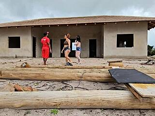 carpinteiro's payment surprise: bbw babes' ass licking anal threesome orgy