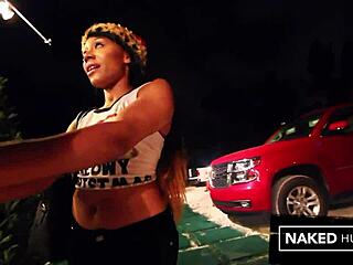 ebony jayla foxx big booty fucked christmas tree lot