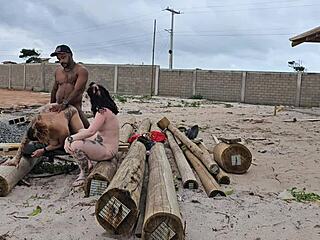 carpinteiro's payment surprise: bbw babes' ass licking anal threesome orgy