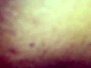 Redbone milf spreads legs wide for deep pussy licking and sucking