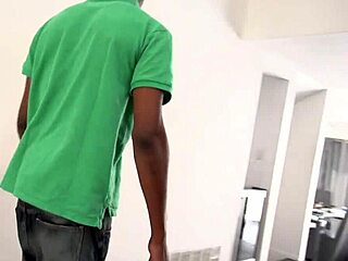 Anila Avanas Ghetto Bareback Ass Temptation