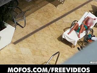 sunbathing latina beauty slips bikini aside for outdoor gaping tease