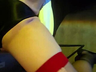 thick pawg slut poses teases wet pussy for cam