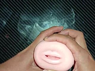 kissy spreads legs on desk for deepthroat creampie fuck