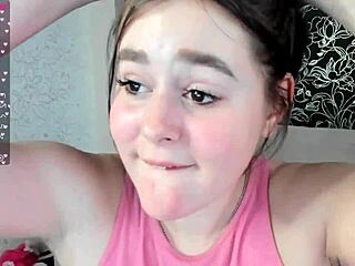 hey, emilia me's webcam show is lit tonight!