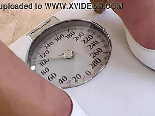 kacey jordan cute petite 19yo spinner fucked big cock facial