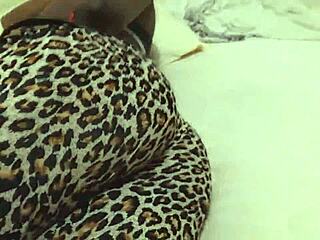 CURVY AFRICANA FAT ASS meets LATINA for rico rico hardcore pounding!
