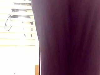 omg this cute yoga slut teen rips massive farts in tight pants 😂💨🧘‍♀️