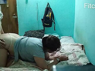 cogiendo con perrito tanga blanca y rosa asi