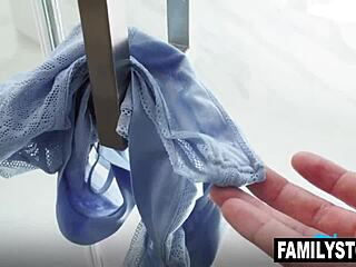 Josh Rivers Pounds Stepnana Piper Press, Stepmom Addyson James, Stepsister Julia James