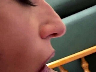 Yo put that dildo deep in your italian mature ass for my fun