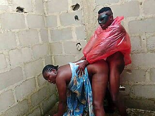 Bubble butt black babe rides ten inch cock like a pro bunny