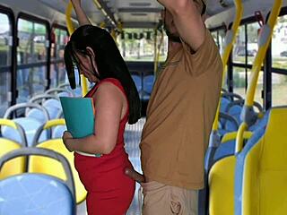 Estudante gets encoxada then fucked hard on public bus by big cock