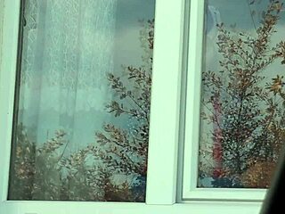 Holy crap! Taxi driver spots naked milf washing window in stockings no panties