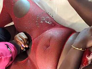 i can't resist joining stepmom and stepdaughters in this wild lesbian threesome strapon pussy pounding 😍👩‍❤️‍👩💦