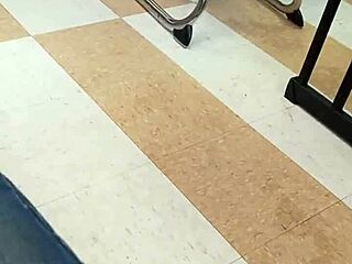 hidden cam catches lightskin ebony teen's candid bare soles up close