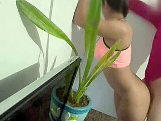 cogiendome a la petite latina babysitter mi esposa la contrato... que skinny pigtails babe