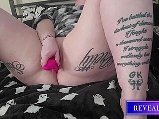 Curvy BBW you reveal that big pussy on bed vibrating to monster orgasm with huge dildo
