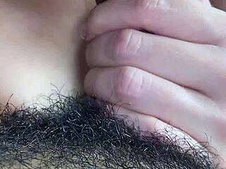 Isis Sun's dildo play fills her big ass with hot cum