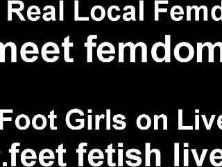 wanna worship our feet in this hot lesbian session?