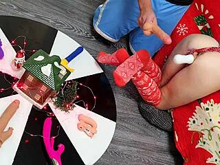 Petite wife orgasms hard on double thrusting dildos wrecking tight pussy