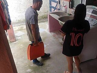 Housewife Pays Technician with Big Ass While Hubby’s Out!