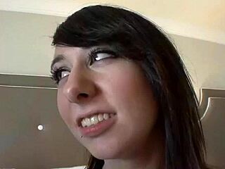 Sexymomma Milf Tongue Dives Into Young Stepdaughter's Hot Dripping Pussy