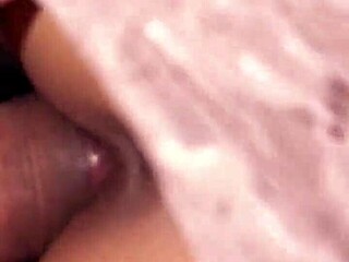 Anh ấy vội chịch em bent over doggystyle không kịp cởi quần luôn 😏