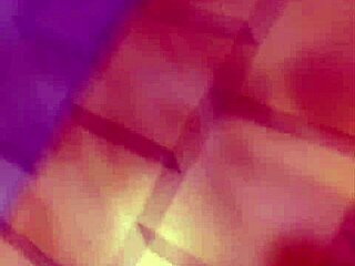 candid big asses stretch tight in yoga leggings