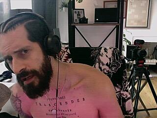 your colombian feet drive me wild i lick and fuck them in quickie fetish frenzy