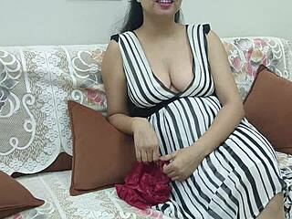 desi girlfriend's tight pussy throbs as boyfriend fucks her raw in friend's room closeup