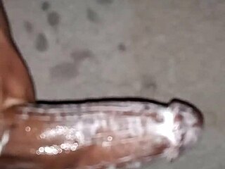 superdarius sneaks in a fast sloppy jizz blast right before lights out