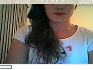webcam teen strips bare and teases her fresh 18+ body for viewers