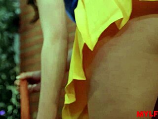 i'm trippin' the evil queen rides whore princess in mylfex threesome