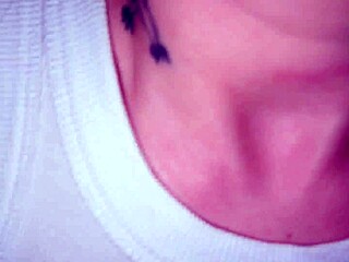 whoa my step-sis pins me legs wide for that dirty cunnilingus grind 💦👅