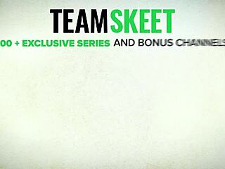 uhh my bimbo girlfriend violet gems needs her teen cunt filled with bf's sticky creampie so bad... teamskeet