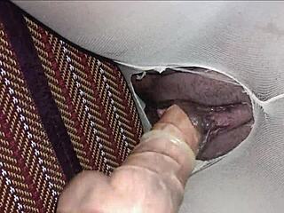 her wet tight pussy creampie makes her orgasm so hard