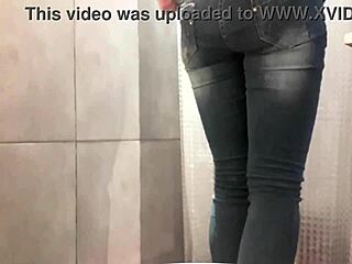jeans soaked desperate housewife pees in pink high heels fetish