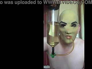 Bisexual Masked Piss Lover Begs To Swallow Your Load